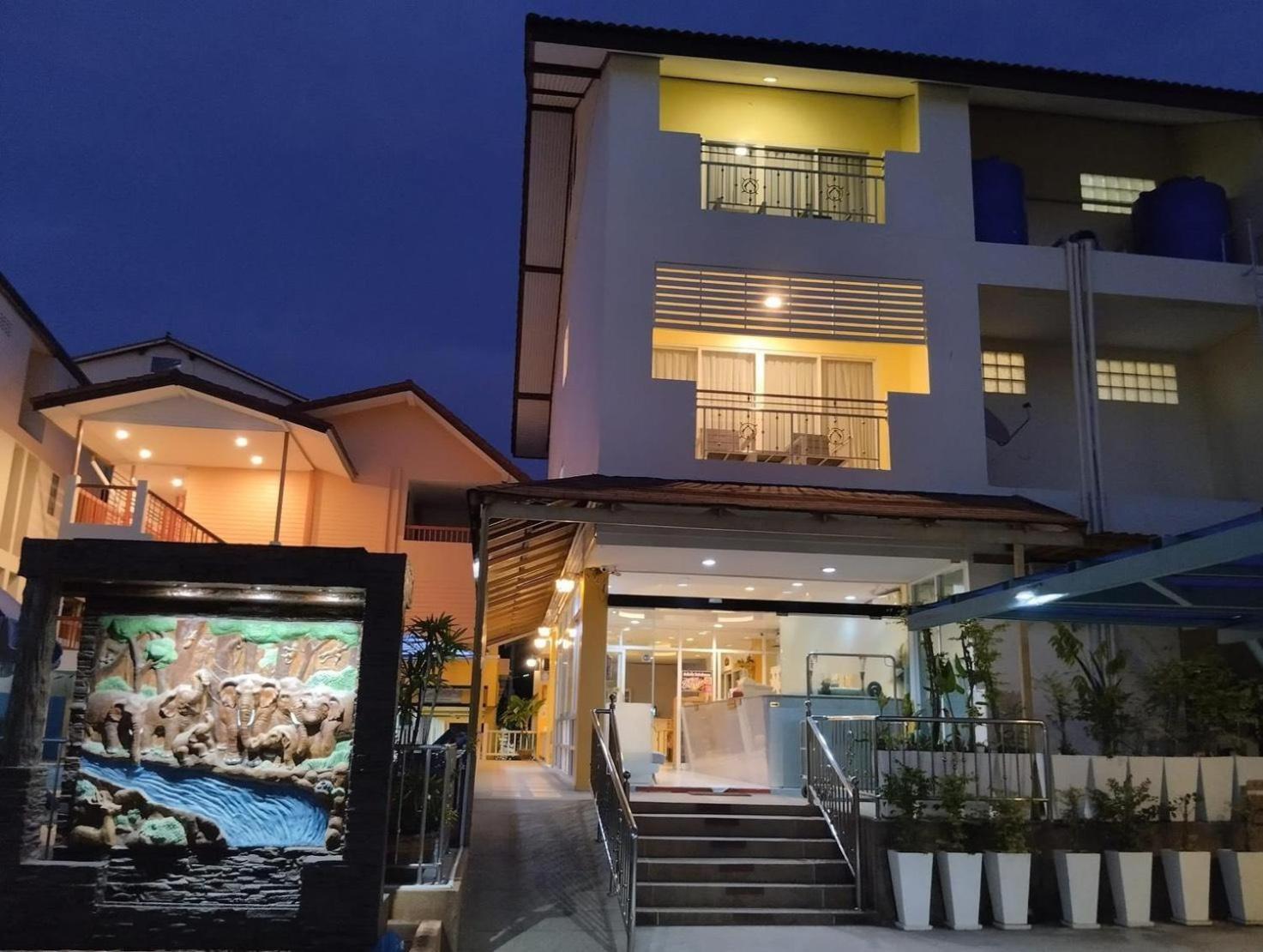 Ban Chanchay HHQ Exterior foto